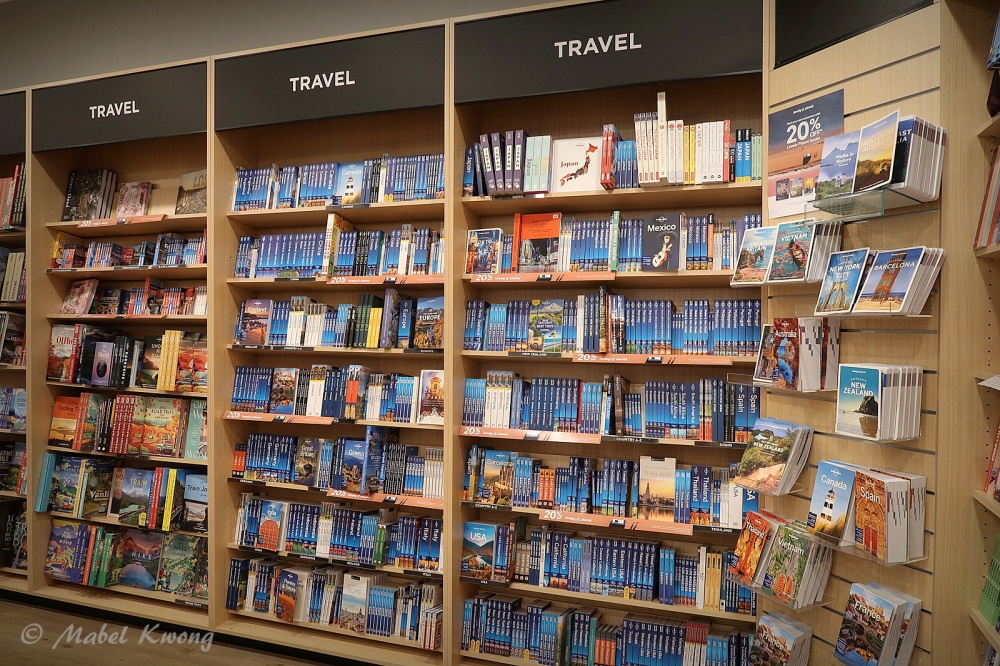 World Travel Guide Books Maps